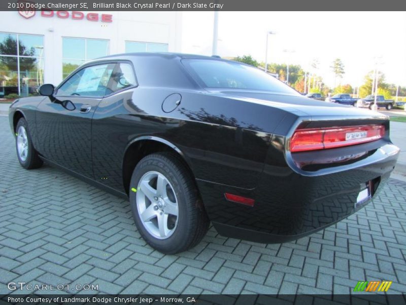 Brilliant Black Crystal Pearl / Dark Slate Gray 2010 Dodge Challenger SE