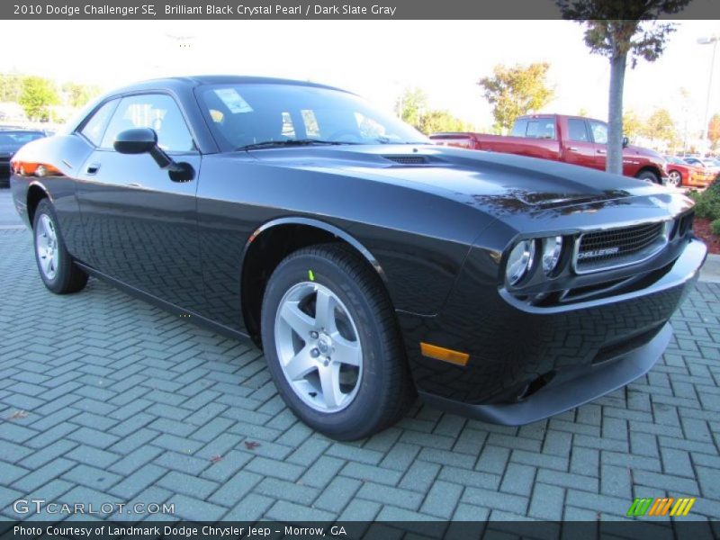 Brilliant Black Crystal Pearl / Dark Slate Gray 2010 Dodge Challenger SE