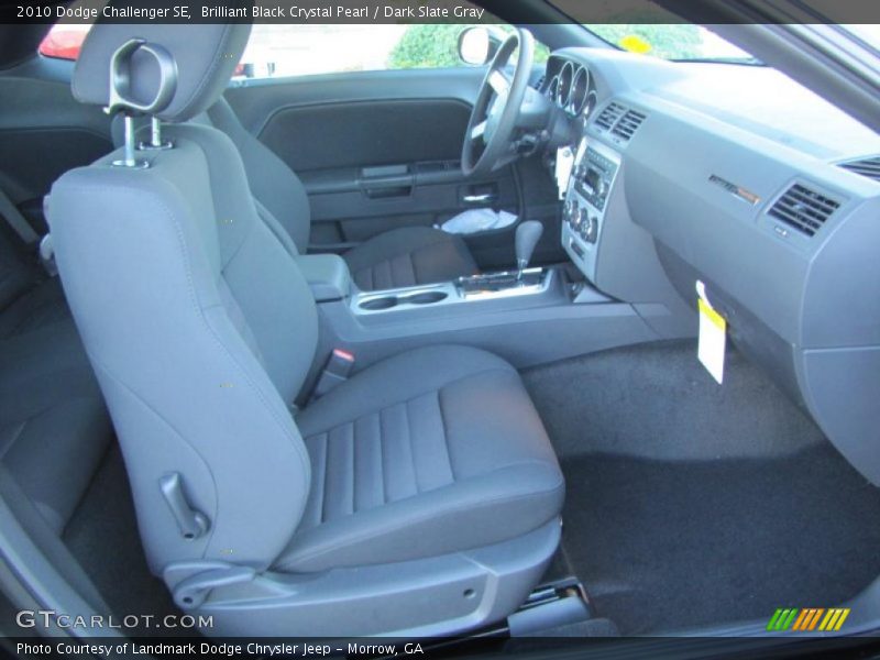 Brilliant Black Crystal Pearl / Dark Slate Gray 2010 Dodge Challenger SE
