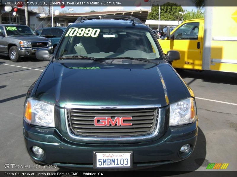 Emerald Jewel Green Metallic / Light Gray 2005 GMC Envoy XL SLE