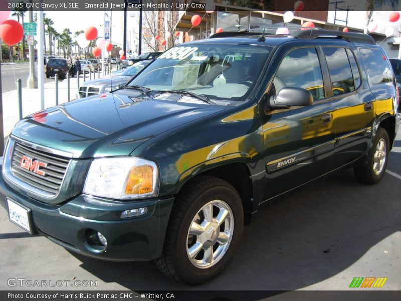 Emerald Jewel Green Metallic / Light Gray 2005 GMC Envoy XL SLE