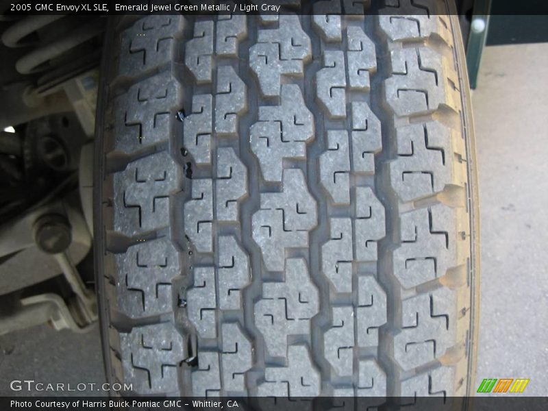 Emerald Jewel Green Metallic / Light Gray 2005 GMC Envoy XL SLE