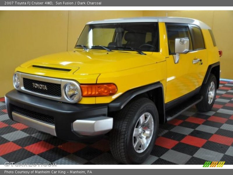 Sun Fusion / Dark Charcoal 2007 Toyota FJ Cruiser 4WD