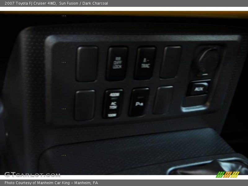 Sun Fusion / Dark Charcoal 2007 Toyota FJ Cruiser 4WD