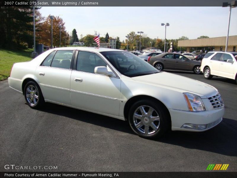  2007 DTS Sedan White Lightning