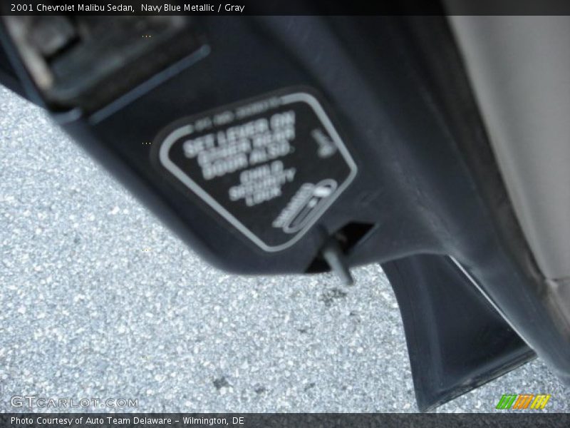 Navy Blue Metallic / Gray 2001 Chevrolet Malibu Sedan