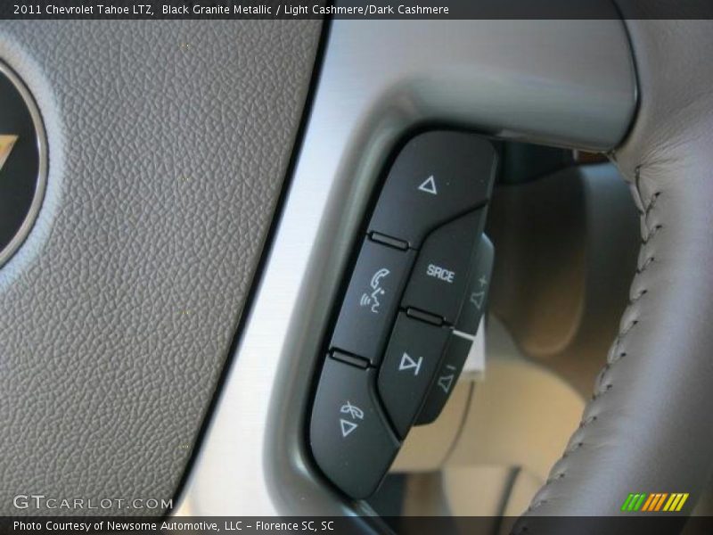 Controls of 2011 Tahoe LTZ