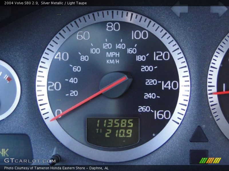 Silver Metallic / Light Taupe 2004 Volvo S80 2.9