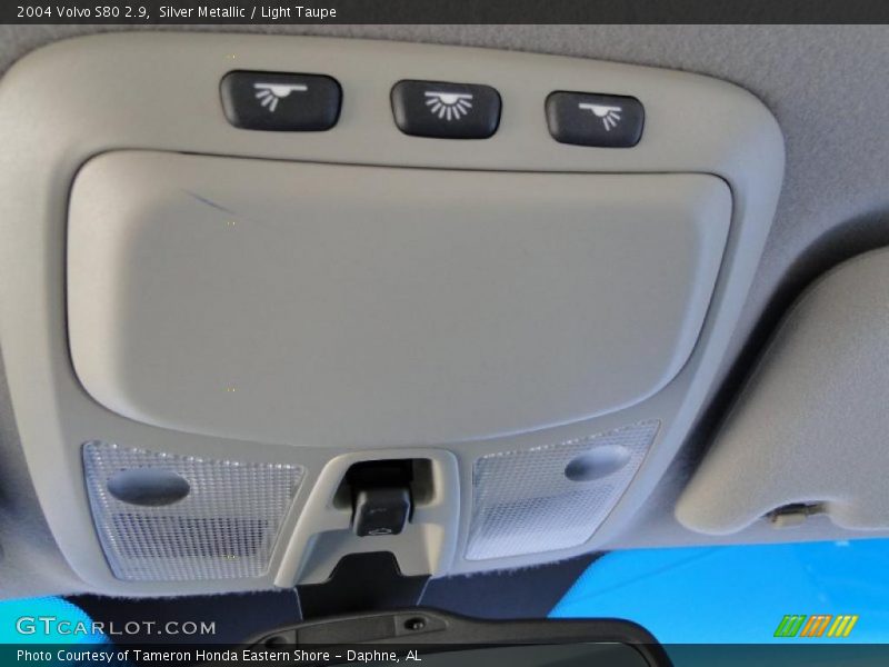 Silver Metallic / Light Taupe 2004 Volvo S80 2.9