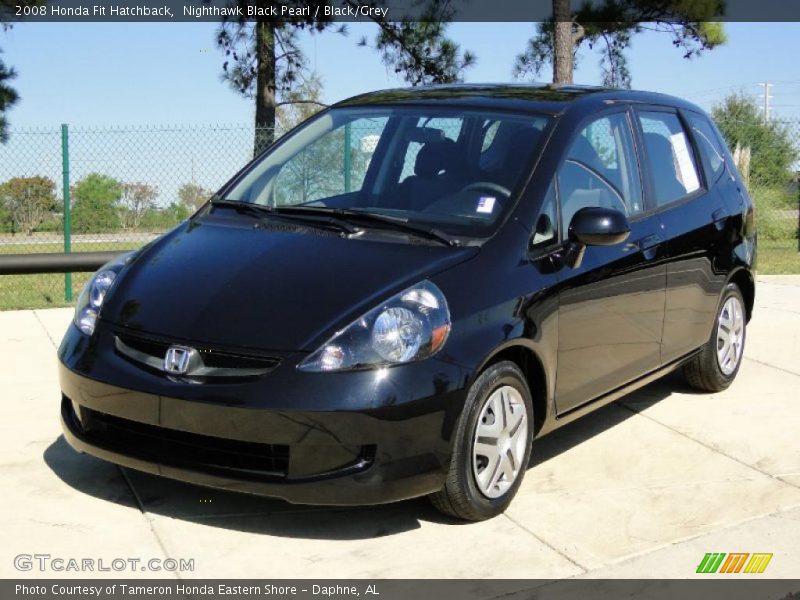 Front 3/4 View of 2008 Fit Hatchback