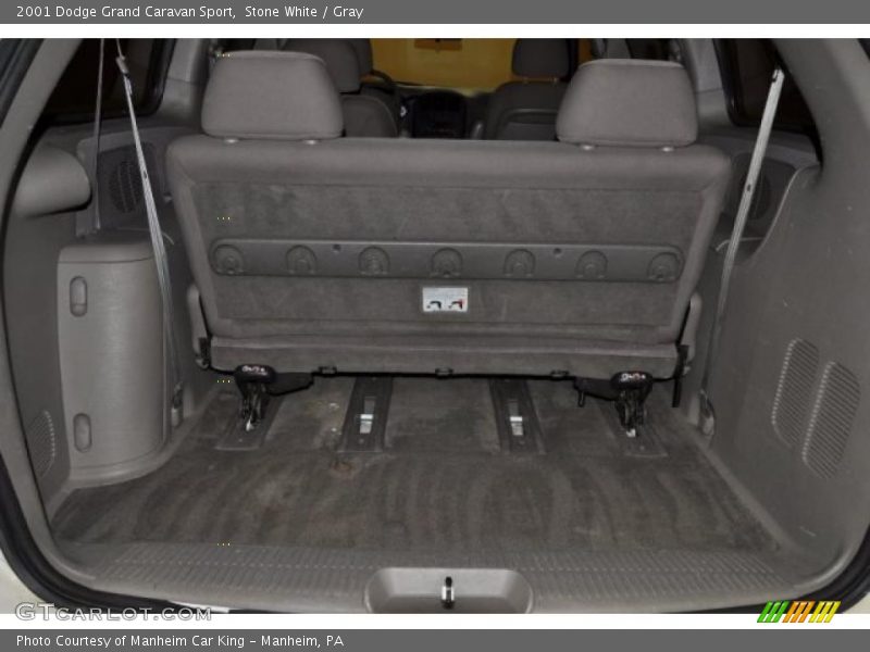 Stone White / Gray 2001 Dodge Grand Caravan Sport