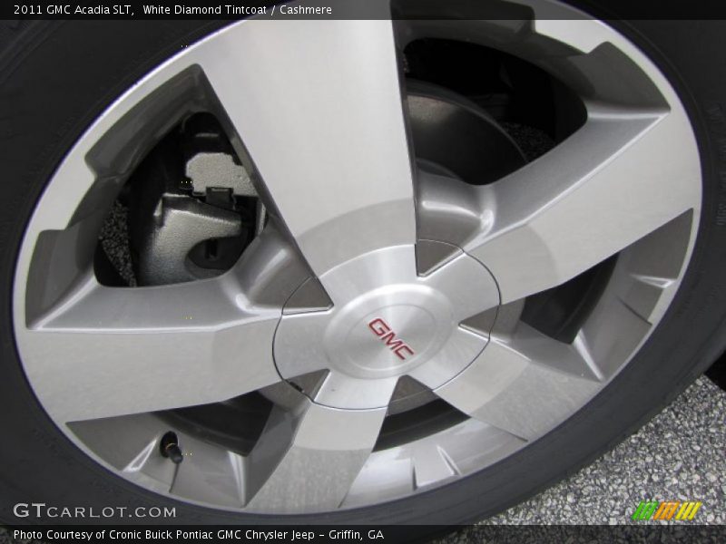 White Diamond Tintcoat / Cashmere 2011 GMC Acadia SLT