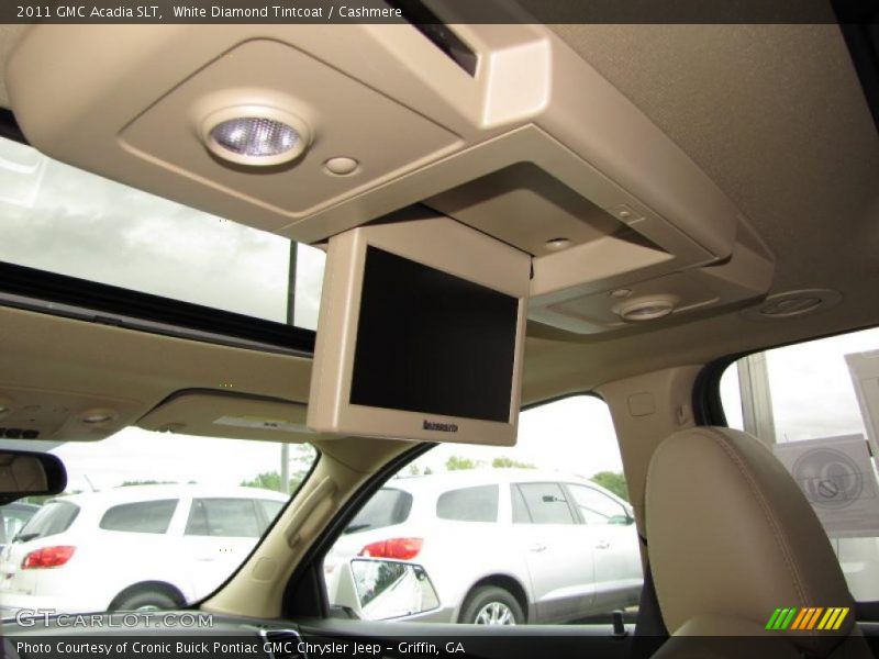 White Diamond Tintcoat / Cashmere 2011 GMC Acadia SLT