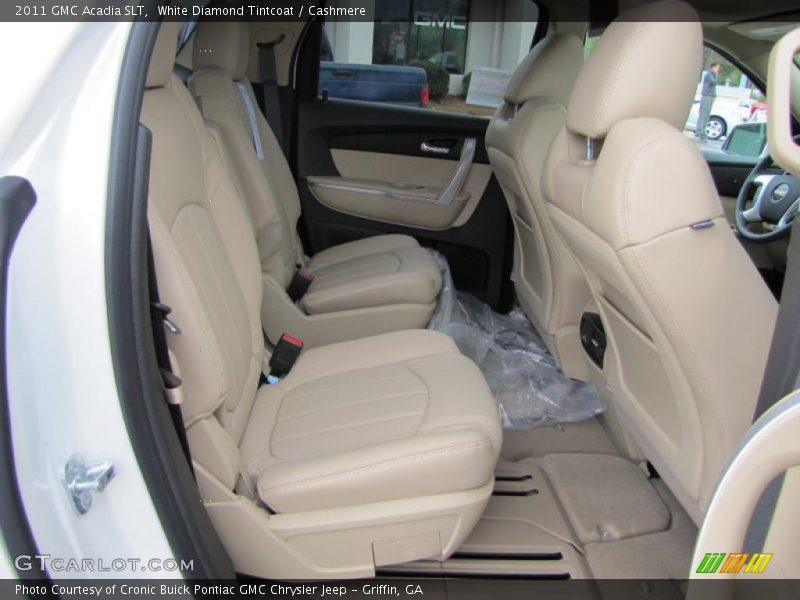 White Diamond Tintcoat / Cashmere 2011 GMC Acadia SLT