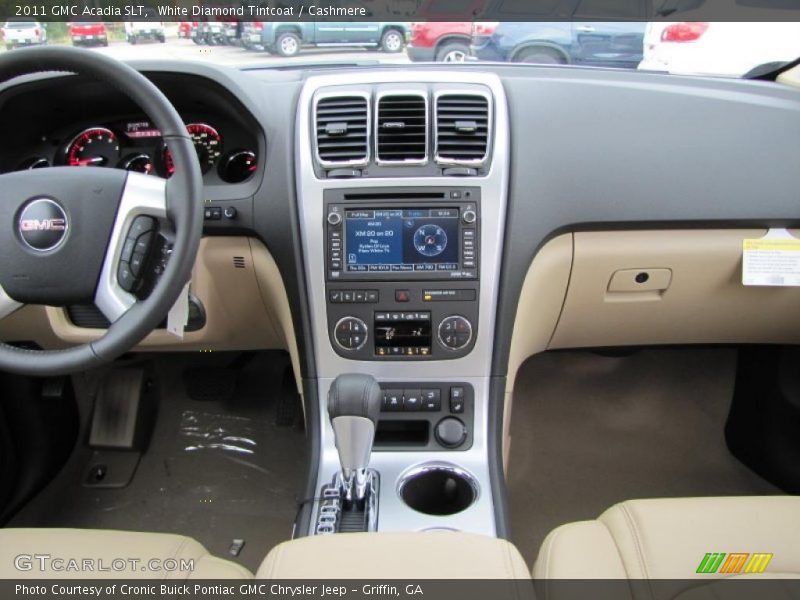 White Diamond Tintcoat / Cashmere 2011 GMC Acadia SLT