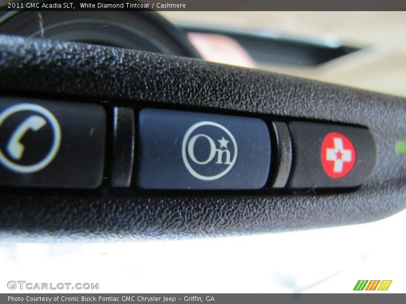 White Diamond Tintcoat / Cashmere 2011 GMC Acadia SLT