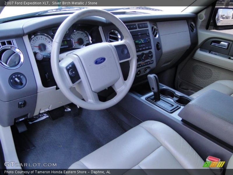 Stone Interior - 2007 Expedition XLT 