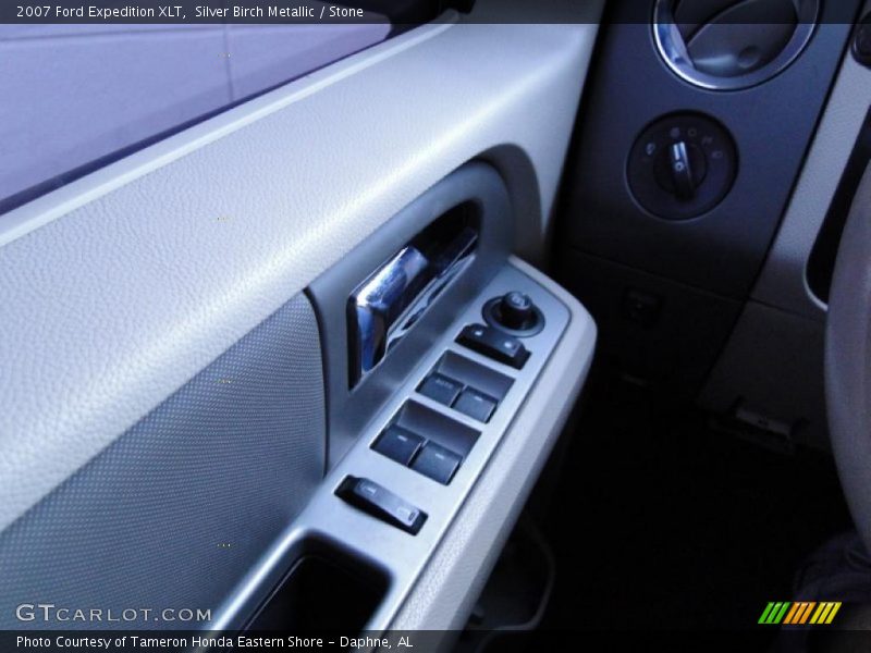 Silver Birch Metallic / Stone 2007 Ford Expedition XLT