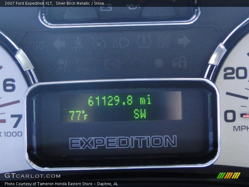 Silver Birch Metallic / Stone 2007 Ford Expedition XLT