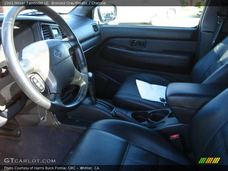 Bronzed Gray Metallic / Charcoal 2001 Nissan Pathfinder LE