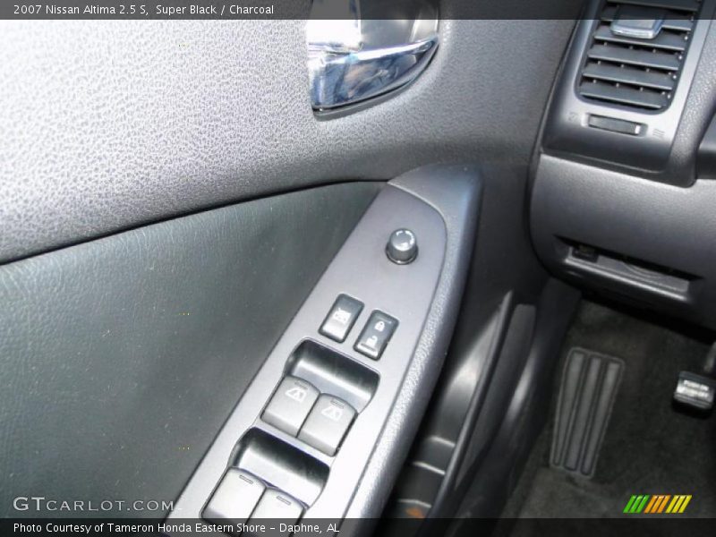 Super Black / Charcoal 2007 Nissan Altima 2.5 S