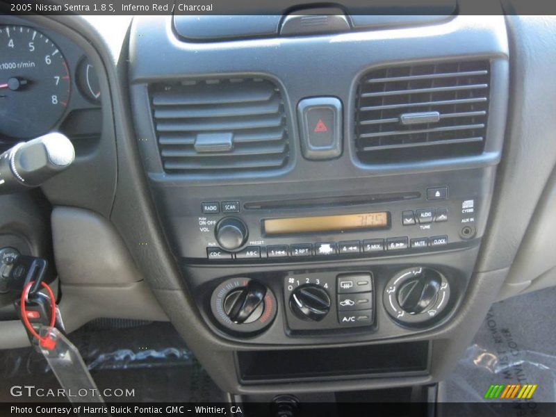 Inferno Red / Charcoal 2005 Nissan Sentra 1.8 S