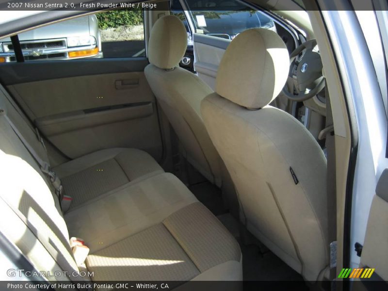 Fresh Powder White / Beige 2007 Nissan Sentra 2.0