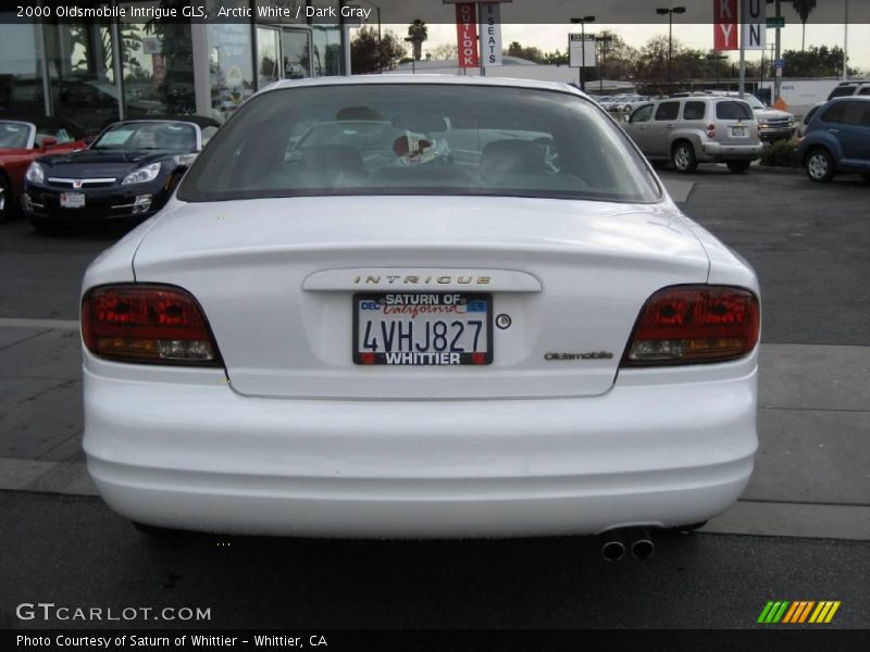 Arctic White / Dark Gray 2000 Oldsmobile Intrigue GLS