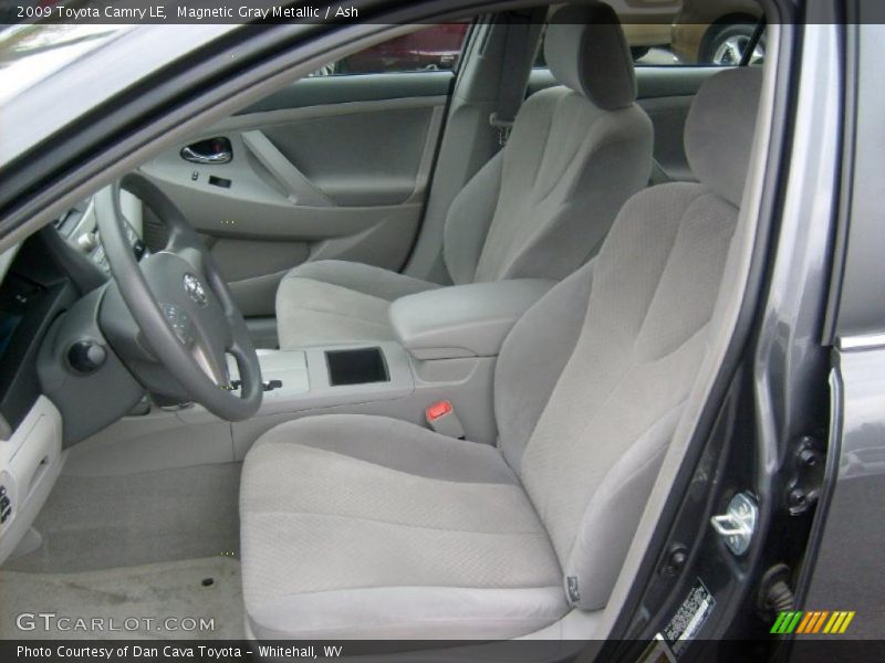 Magnetic Gray Metallic / Ash 2009 Toyota Camry LE