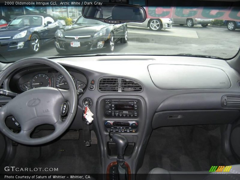 Arctic White / Dark Gray 2000 Oldsmobile Intrigue GLS