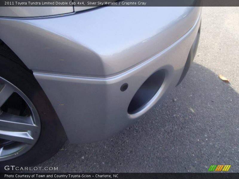 Silver Sky Metallic / Graphite Gray 2011 Toyota Tundra Limited Double Cab 4x4