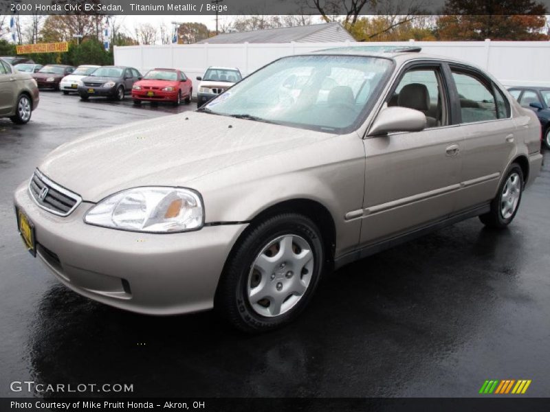 Front 3/4 View of 2000 Civic EX Sedan