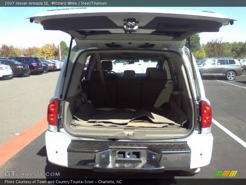 Blizzard White / Steel/Titanium 2007 Nissan Armada SE