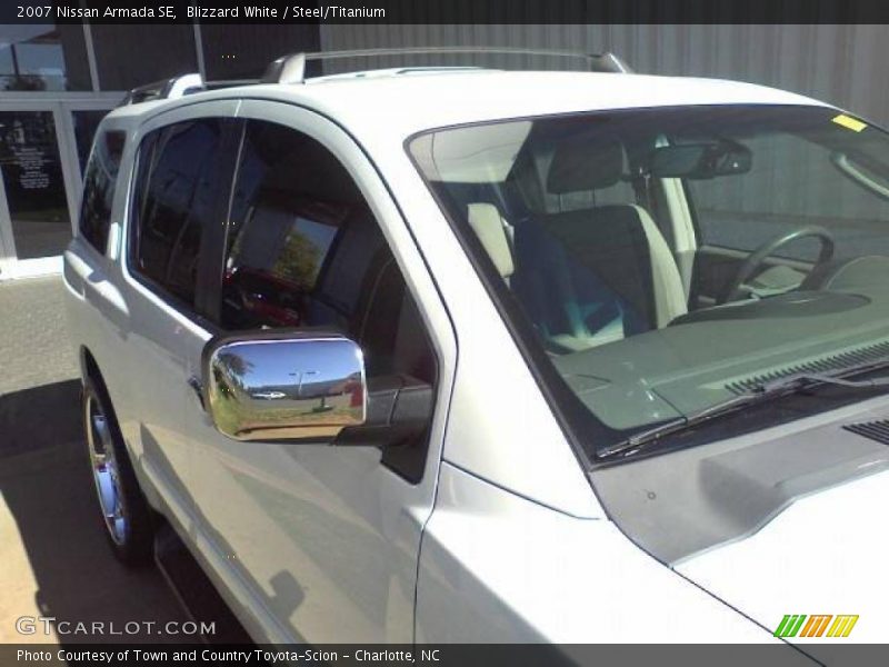 Blizzard White / Steel/Titanium 2007 Nissan Armada SE