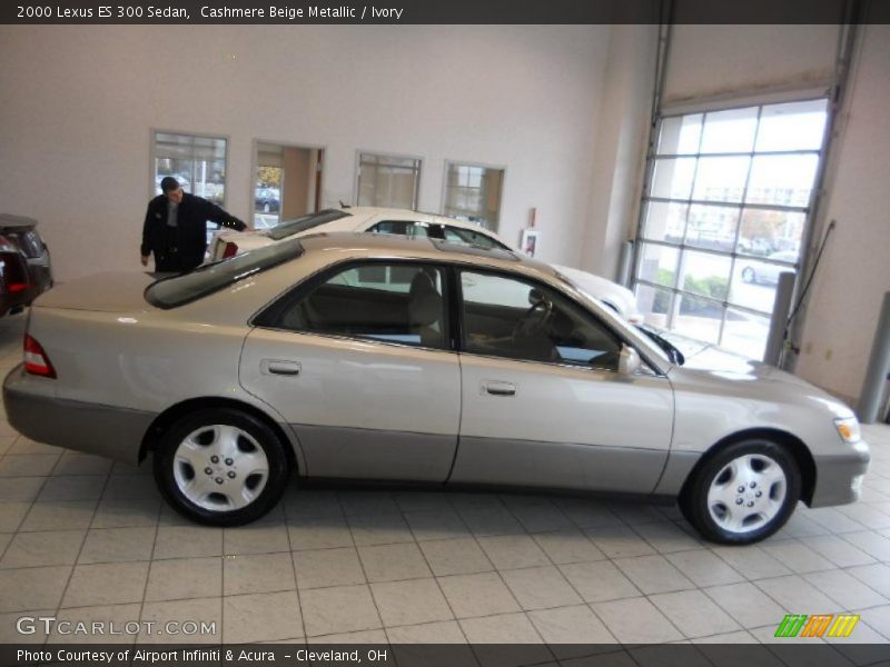 Cashmere Beige Metallic / Ivory 2000 Lexus ES 300 Sedan