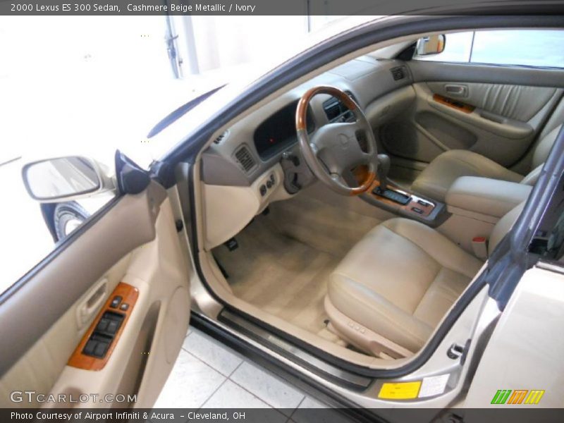 Cashmere Beige Metallic / Ivory 2000 Lexus ES 300 Sedan