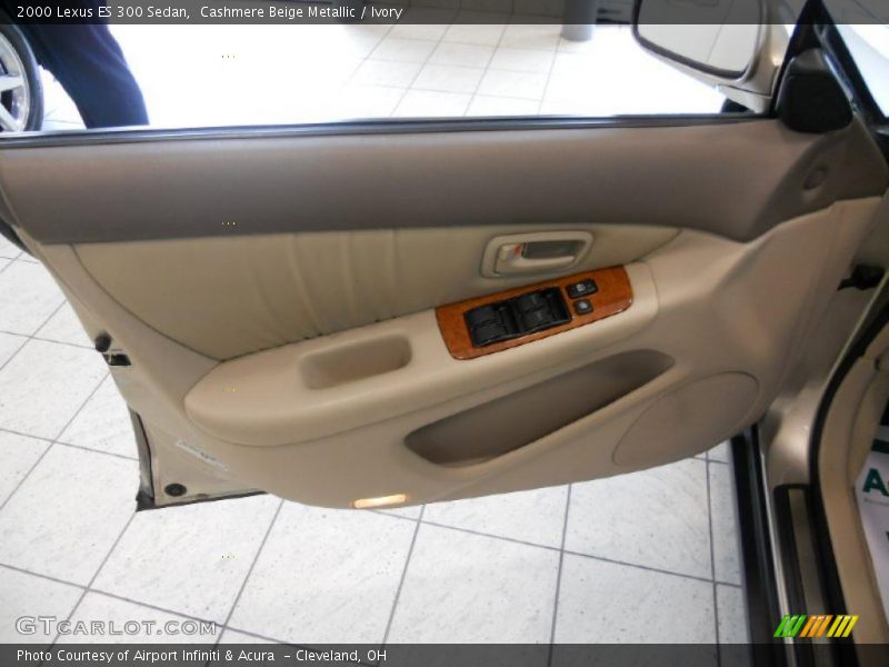 Cashmere Beige Metallic / Ivory 2000 Lexus ES 300 Sedan