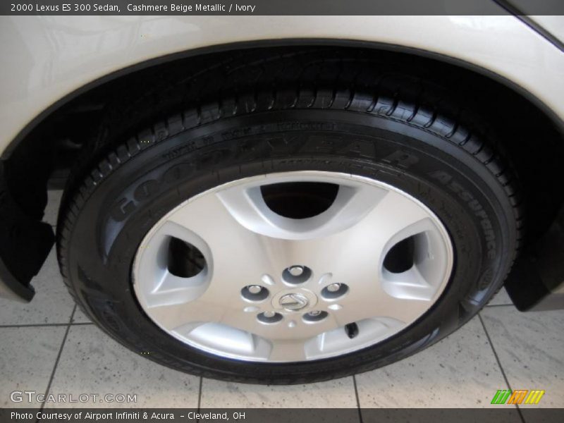 Cashmere Beige Metallic / Ivory 2000 Lexus ES 300 Sedan