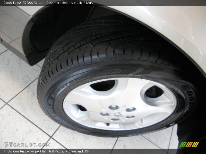 Cashmere Beige Metallic / Ivory 2000 Lexus ES 300 Sedan