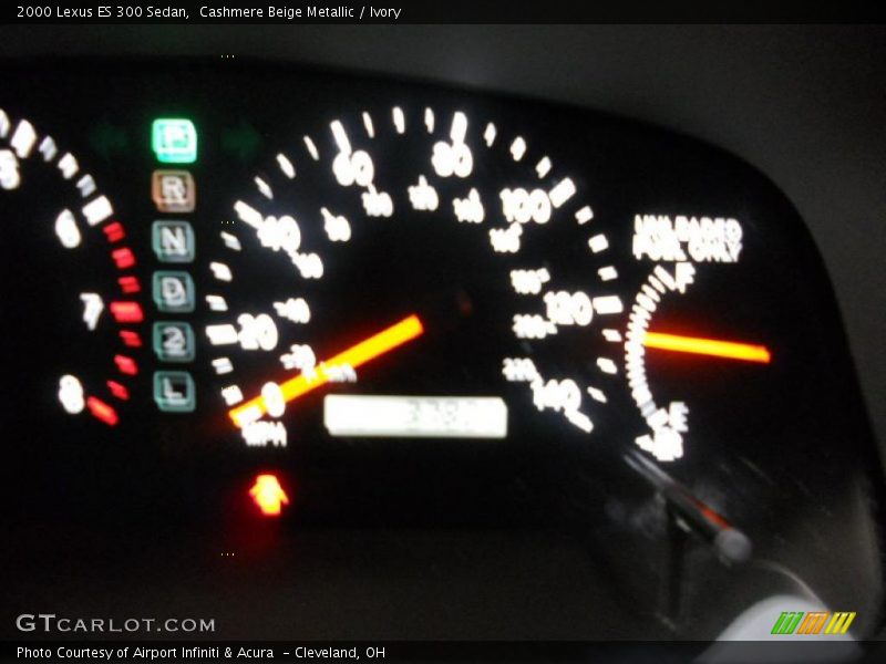 Cashmere Beige Metallic / Ivory 2000 Lexus ES 300 Sedan