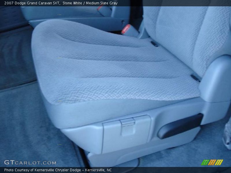 Stone White / Medium Slate Gray 2007 Dodge Grand Caravan SXT