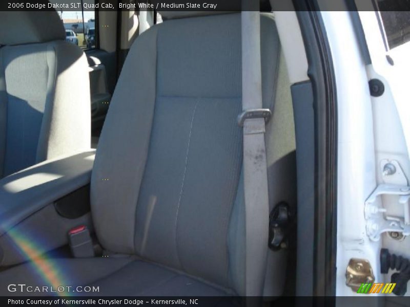 Bright White / Medium Slate Gray 2006 Dodge Dakota SLT Quad Cab