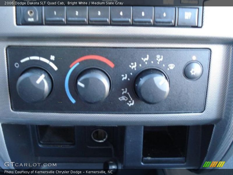 Bright White / Medium Slate Gray 2006 Dodge Dakota SLT Quad Cab