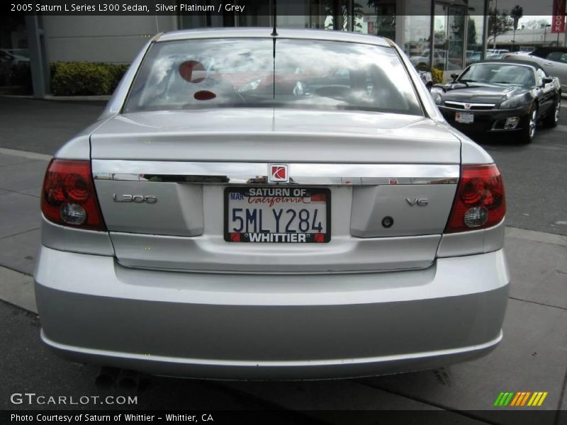 Silver Platinum / Grey 2005 Saturn L Series L300 Sedan