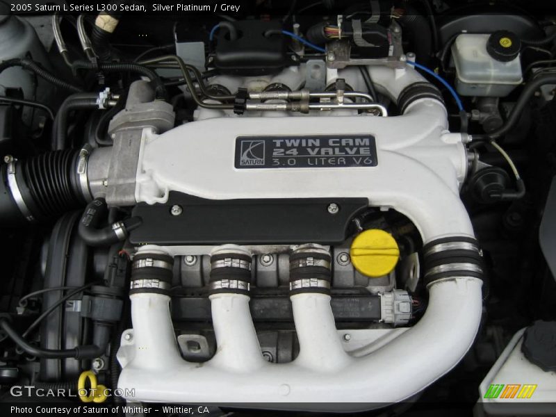 Silver Platinum / Grey 2005 Saturn L Series L300 Sedan