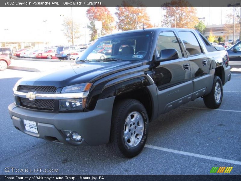 Onyx Black / Graphite 2002 Chevrolet Avalanche 4WD