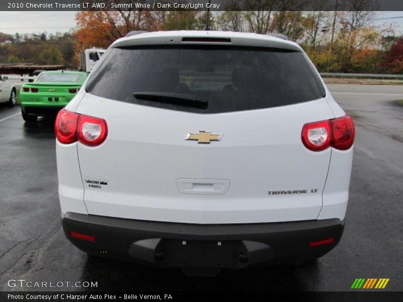 Summit White / Dark Gray/Light Gray 2010 Chevrolet Traverse LT AWD