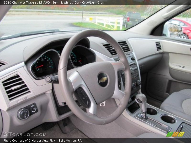 Summit White / Dark Gray/Light Gray 2010 Chevrolet Traverse LT AWD