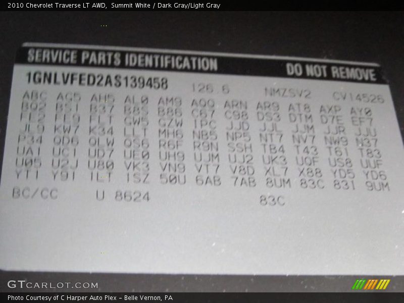 Summit White / Dark Gray/Light Gray 2010 Chevrolet Traverse LT AWD