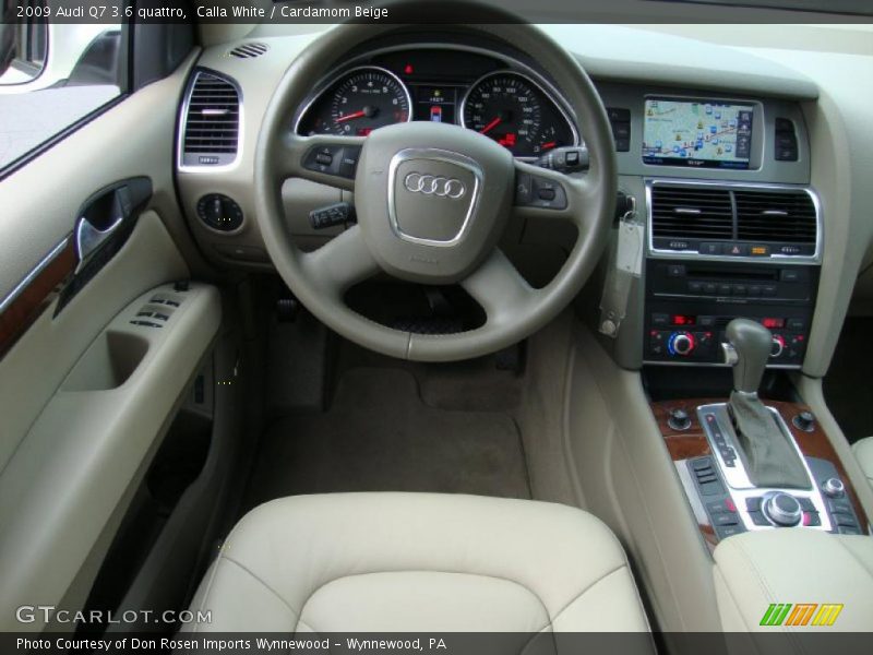  2009 Q7 3.6 quattro Steering Wheel